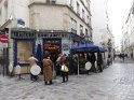 2018-03-29 16-14-31 Le Marais-Rue des Rosiers CGn